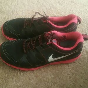 Nike Flex Trail shoes